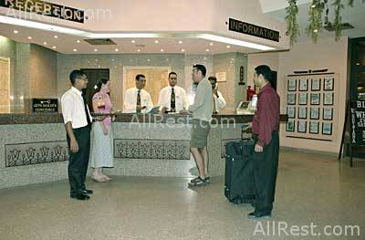 Triton Empire Hotel 10
